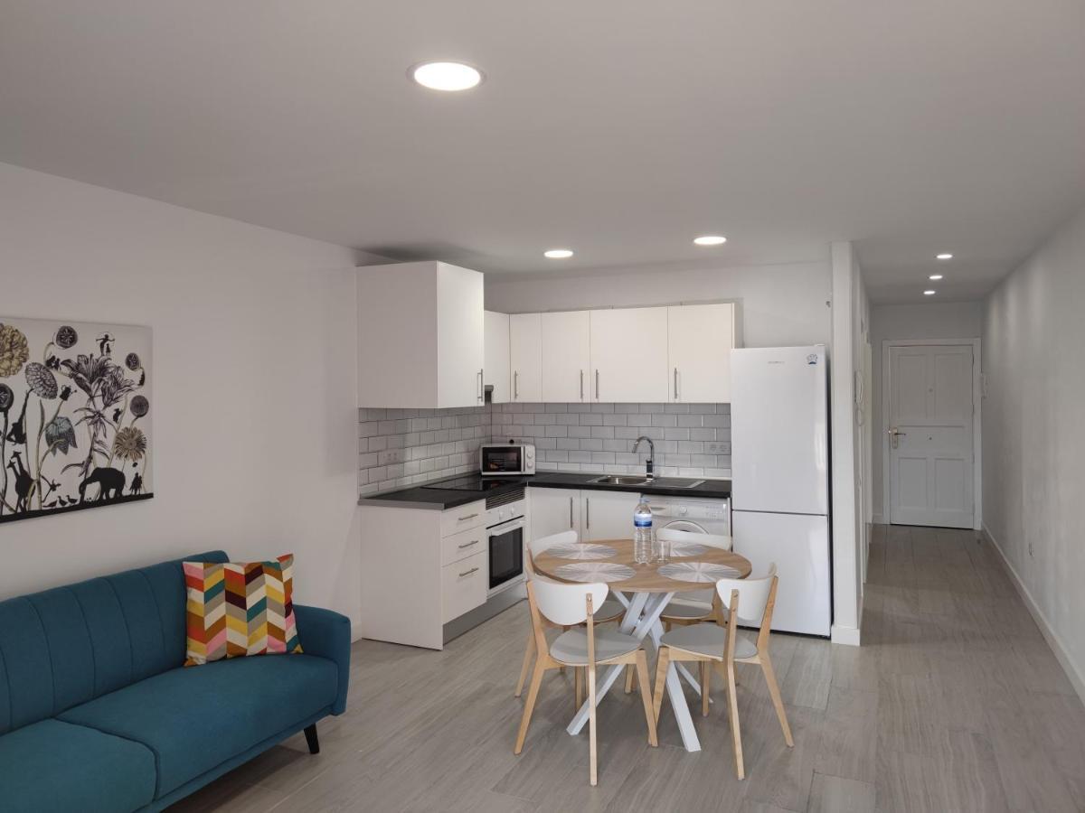 Comfortable Apartment Los Cristianos. Free Wifi. อาโรนา ภายนอก รูปภาพ